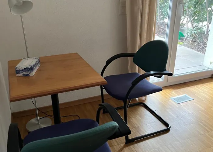 Grande Avec Salle De Bains Privative Quarto em Acomodações Particulares Lausana